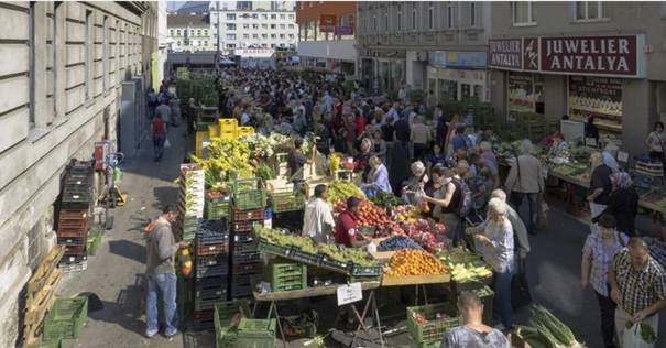 A photo of an outdoor market.